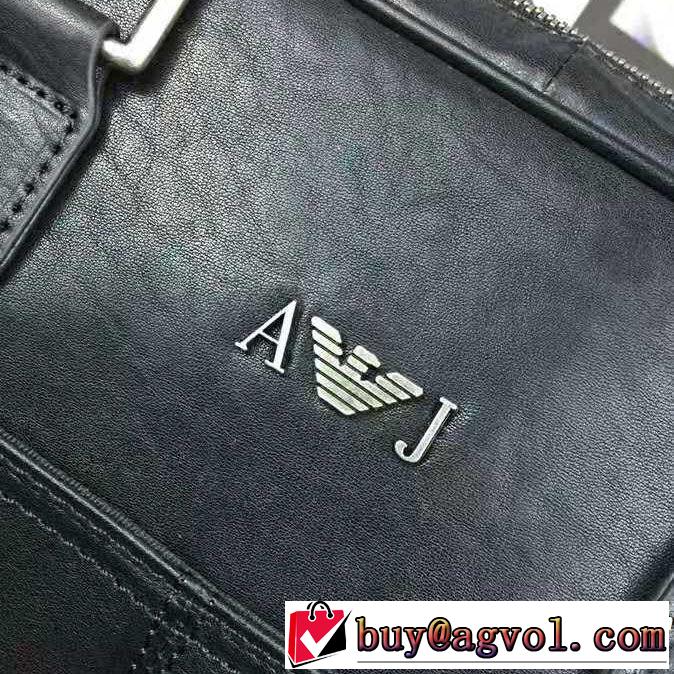ファッションの最先端！アルマーニ 18ＳＳ美品 ARMANI 上品でファッション  ハンドバッグ 大流行中