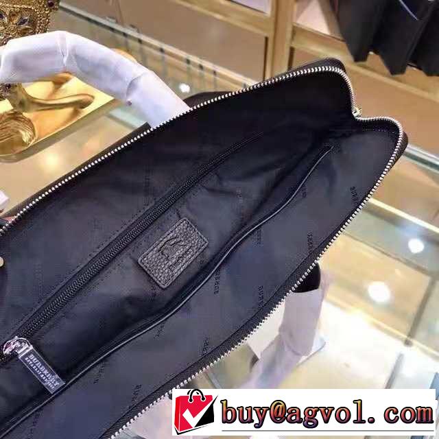 オシャレを満喫できる バーバリー BURBERRY毎年流行り定番アイテムおすすめ ハンドバッグ