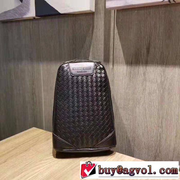  大人っぽく知的な ボッテガ ブランド BOTTEGA VENETA 今季大人気新作登場 ウエストポーチ 希少価値大
