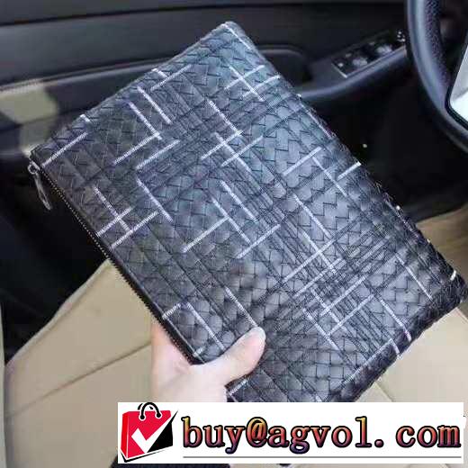 今季新作登場 ボッテガ ブランド 2018年秋冬シーズン BOTTEGA VENETA ポーチ