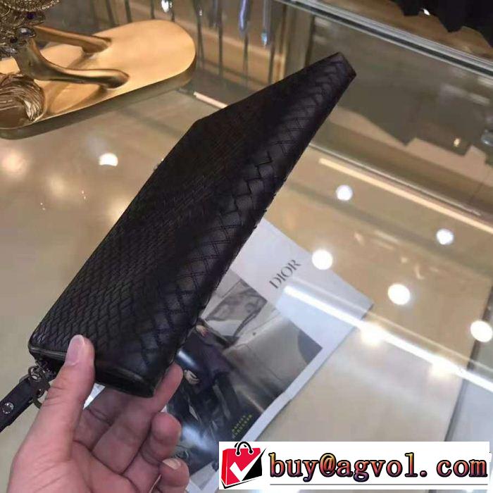 ポーチ ファッションの最先端 ボッテガ ブランド BOTTEGA VENETA 着は持つべき