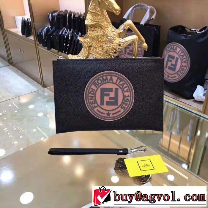  売れ筋 フェンディ高感度アイテム  FENDI ミックス感が溢れる ポーチ 最近人気一番！ 