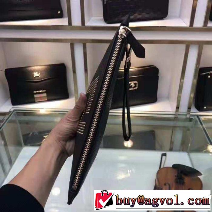 最終数量限り！ フェンディ注目美品  FENDI 欧米韓流 ポーチ海外先行発売！