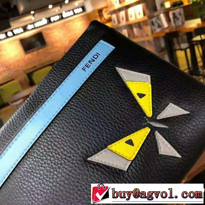 有名人同じアイテム フェンディしっかりとした  FENDI ポーチ 大胆なデザイン