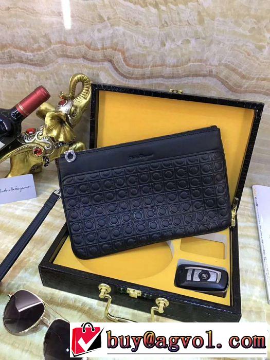  数量限定再入荷 サルヴァトーレフェラガモ FERRAGAMO  2018秋冬の定番新品到来! クラッチバッグ