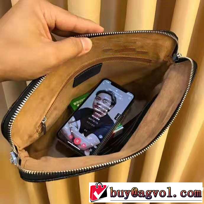 2018年秋冬シーズン ルイ ヴィトン 格上げ！ LOUIS VUITTON ポーチ 人目を引く存在感