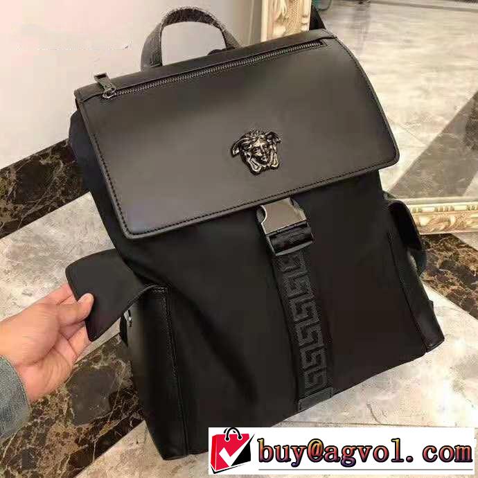 高品質な リュック、バックパック ヴェルサーチ 話題の新作到着！VERSACE 2018年秋冬シーズン