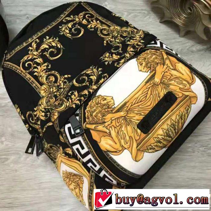今季新作登場 リュック、バックパック VERSACE 希少性の高い ヴェルサーチ 2018年秋冬入荷