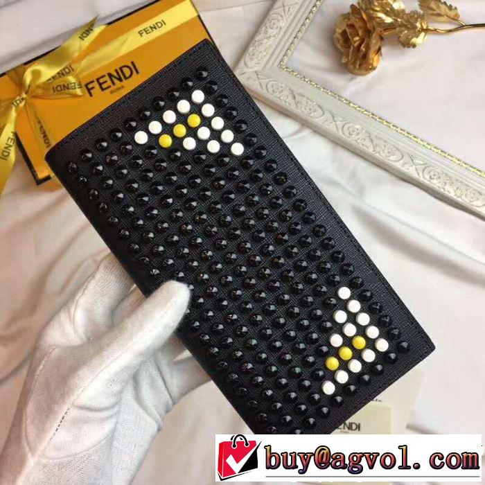  旬のアイテム 財布 フェンディ現代的な印象 FENDI 2018年秋冬入荷大人キレイめ