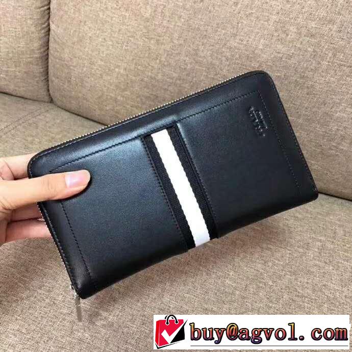  モデル大絶賛 財布 PRADA 2018年秋冬入荷 最終数量限り！プラダ最近人気一番！