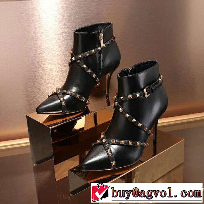  すっかり定番化 人気急上昇中  ブーツ 2018年秋冬入荷 ヴァレンティノ VALENTINO 秋冬大活躍