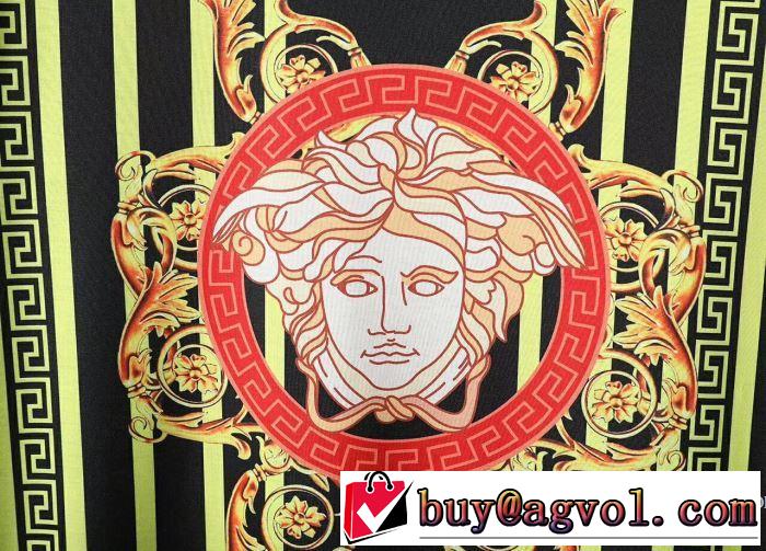 しわになりにくい ヴェルサーチ VERSACE 半袖Tシャツ 2018春夏新作 主役級のアイテム