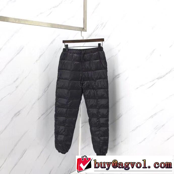 デニムパンツ 根強い人気定番商品 大人気商品再入荷! MONCLER モンクレール