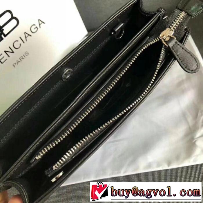 便利な定番アイテムショルダー付きBalenciagaバレンシアガコピーレディースクラッチバッグ