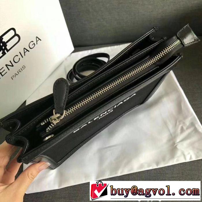 便利な定番アイテムショルダー付きBalenciagaバレンシアガコピーレディースクラッチバッグ