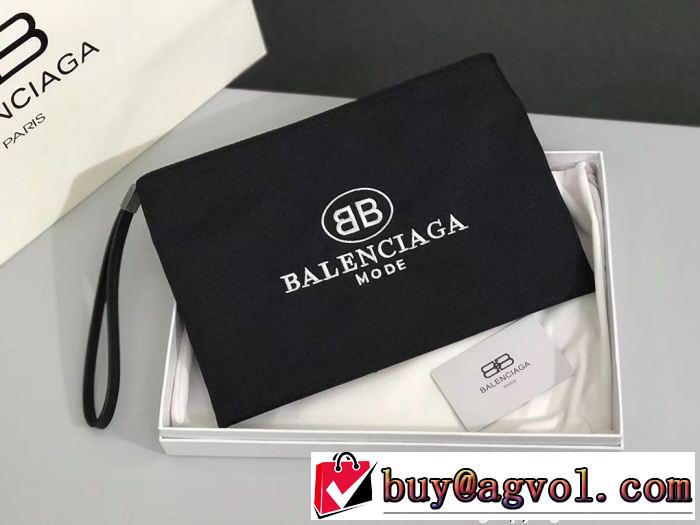  魅力をプラス 大人キレイめ バレンシアガ BALENCIAGA クラッチバッグ 18ＳＳ美品
