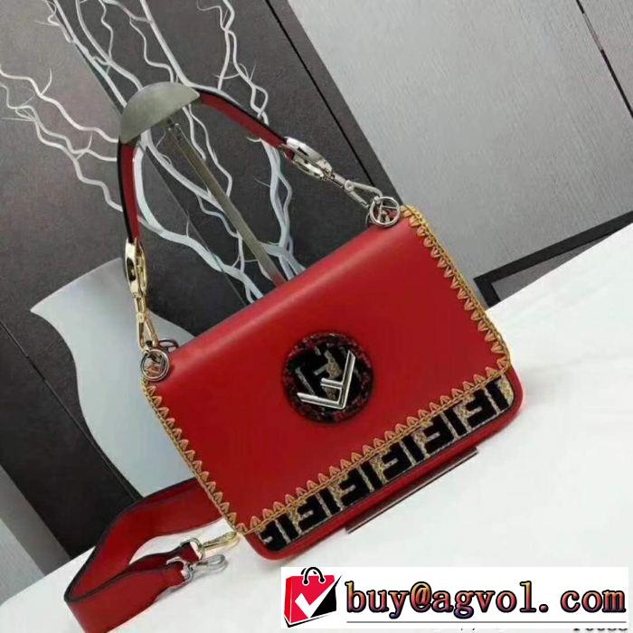  多色可選 2018夏の定番新品到来! 超人気美品 フェンディ FENDI バッグ レディース
