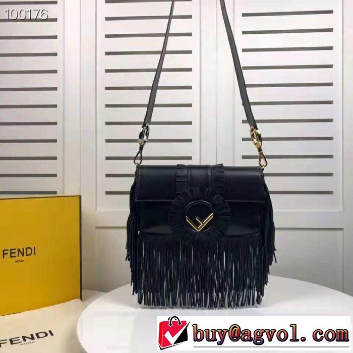  2色可選 超目玉新作 フェンディ FENDI 個性的なモデル ショルダーバッグ 現代的な印象 
