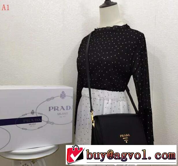  有名人同じアイテム 4色可選 高級感が漂う ショルダーバッグ PRADA プラダ 日本限定素材