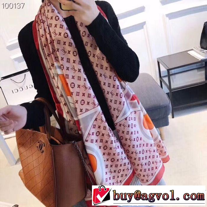  芸能人愛用 ルイ ヴィトン LOUIS VUITTON 流行っている スカーフ 2018年秋冬シーズン