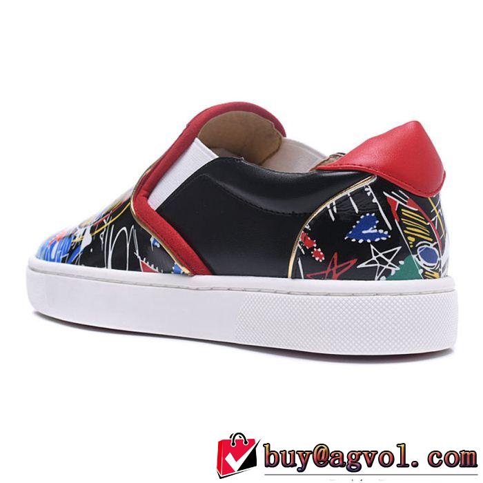 希少性の高いルブタン偽物Christian Louboutin超人気新品スリッポンカジュアルブラックスニーカーレザー採用
