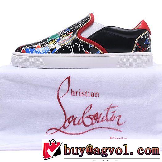 希少性の高いルブタン偽物Christian Louboutin超人気新品スリッポンカジュアルブラックスニーカーレザー採用