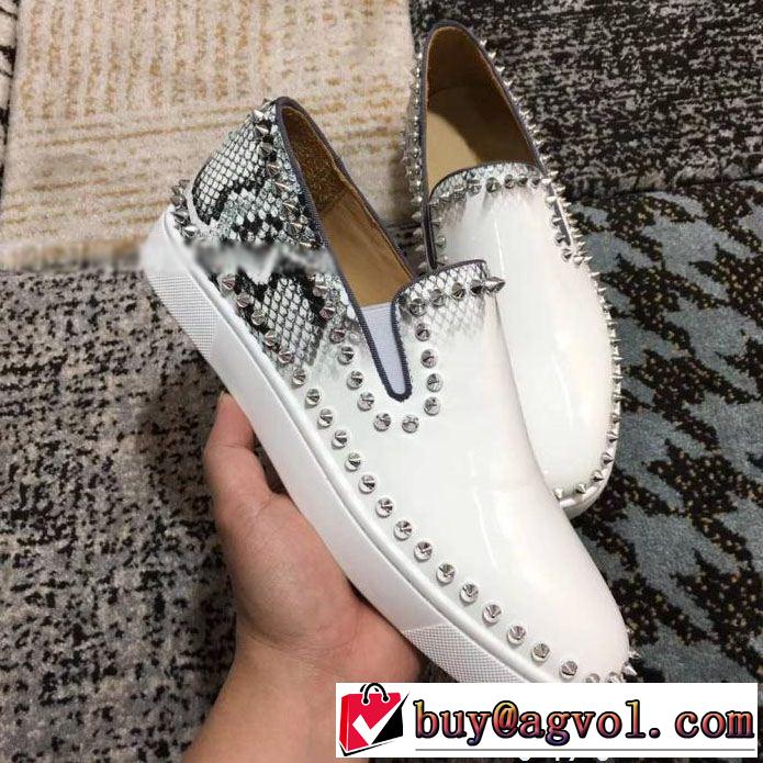 愛用者が多いルブタンコピーPIK BOAT PATENT白Christian Louboutinスリッポンローカットスポーティスニーカースパイク本革