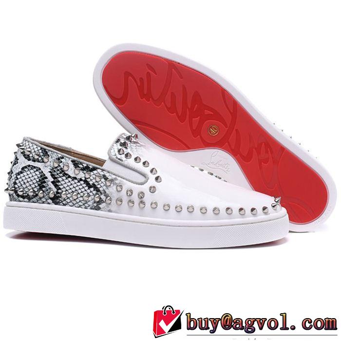 愛用者が多いルブタンコピーPIK BOAT PATENT白Christian Louboutinスリッポンローカットスポーティスニーカースパイク本革