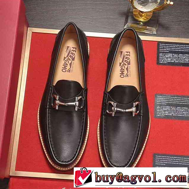 秋季超人気アイテム 2018年人気満々のブランド FERRAGAMO サルヴァトーレフェラガモ カジュアルシューズ