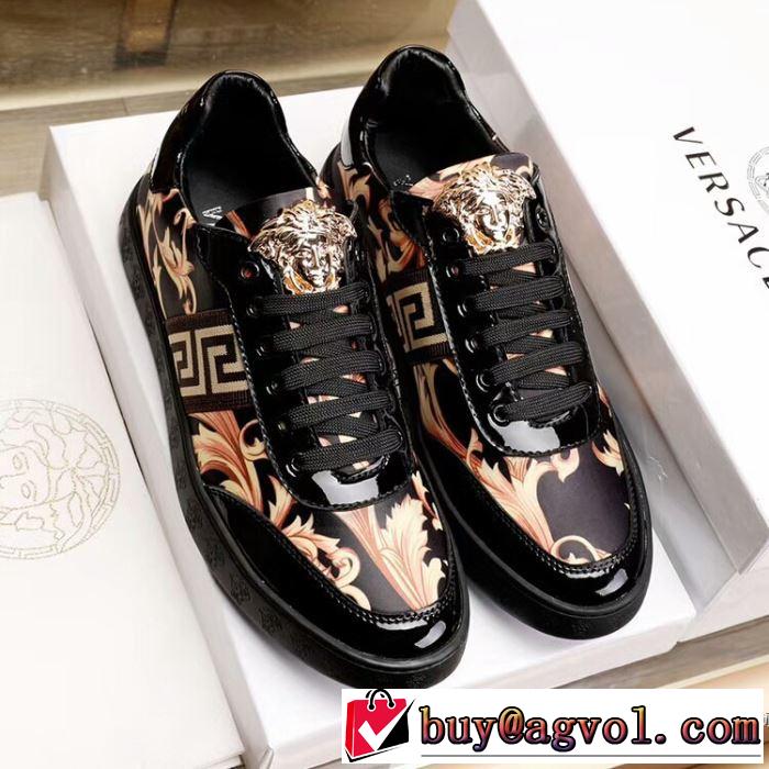高品質なヴェルサーチ VERSACE18ＳＳ美品ランニングシューズ