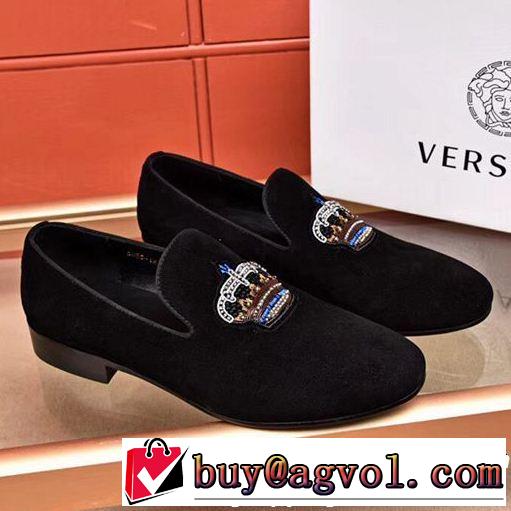 VERSACE カジュアルシューズ人目を引く存在感2018年秋冬入荷 ヴェルサーチ