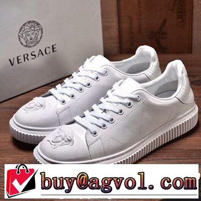 有名人同じアイテム ヴェルサーチVERSACE 2018最安値！ ランニングシューズ 数量限定再入荷 2色選択可