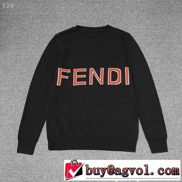 秋季超人気アイテム ジップパーカー  今季爆発的な人気 フェンディ FENDI