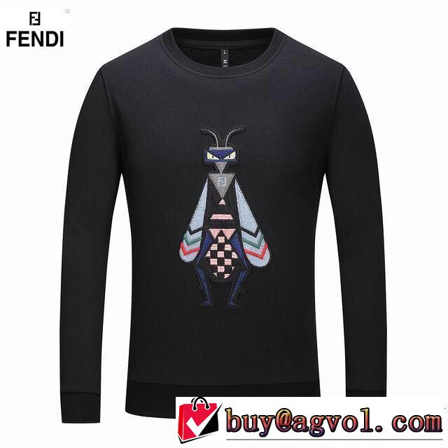  18AW美品フェンディ FENDI 目前の注目ブランドプルオーバーパーカー 暖かな着心地