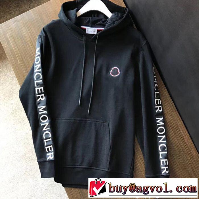 洗練された印象MONCLERモンクレール偽物メンズブラックのフード付きプルオーバーパーカーロゴ付き