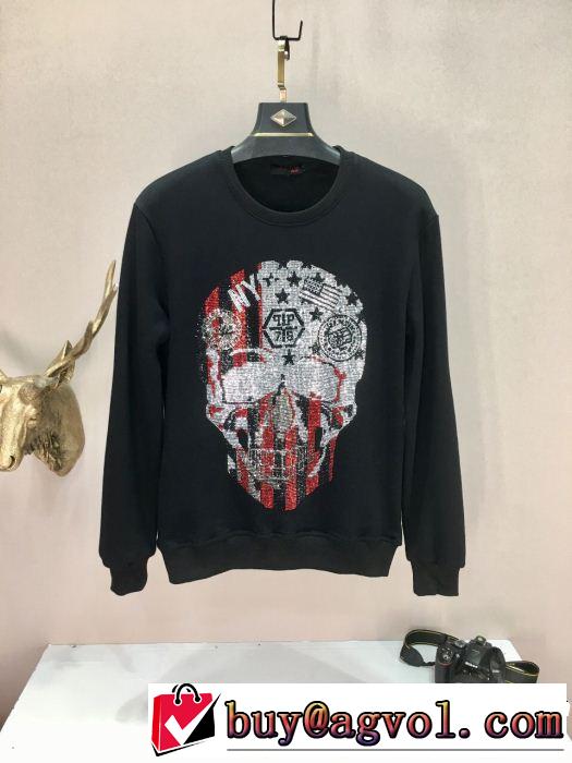  快適さと洗練された表情  プルオーバーパーカー フィリッププレイン PHILIPP PLEIN 海外先行発売！
