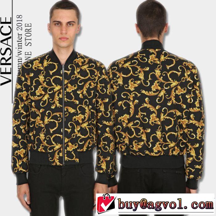 ブルゾン 絶妙な新商品 人気急上昇中 VERSACE ヴェルサーチ 格好良いアイテム