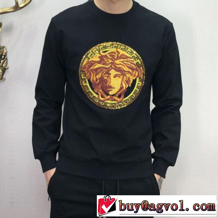 上下セット 2色可選 VERSACE ヴェルサーチ 2018年秋冬シーズン ファッションの最先端！