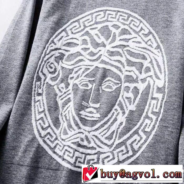 プルオーバー 2色可選 2019年人気の最新作 オシャレデザインが人気 ヴェルサーチ VERSACE