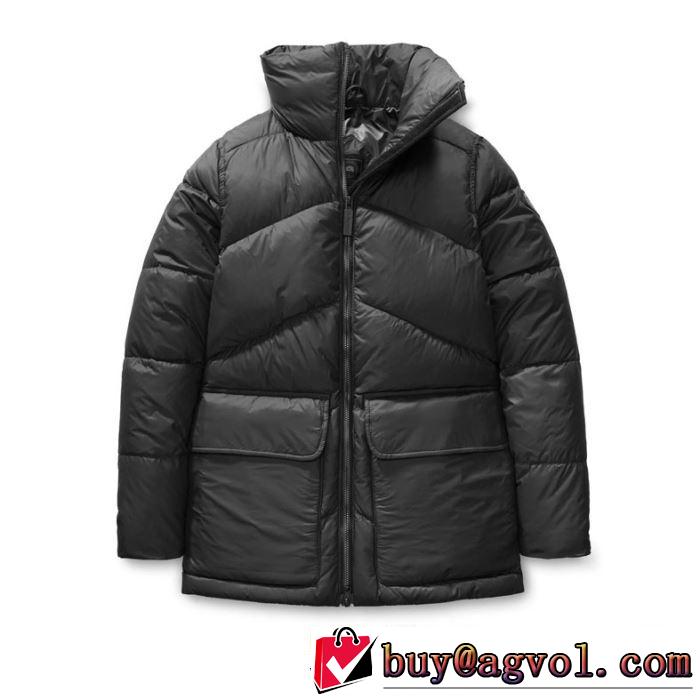 カナダグース人気ファッション雑誌でも掲載  Canada Goose 最重要！2019秋冬トレンド ダウンプレミアムダウンジャケット