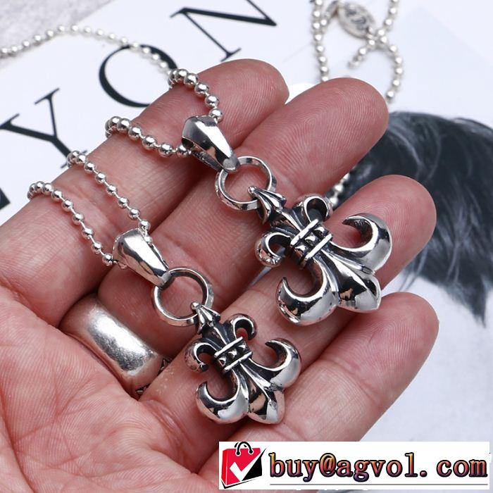 今旬のシルエットバランス クロムハーツ CHROME HEARTS ペンダントトップ  2色可選 ちょっと大人の印象