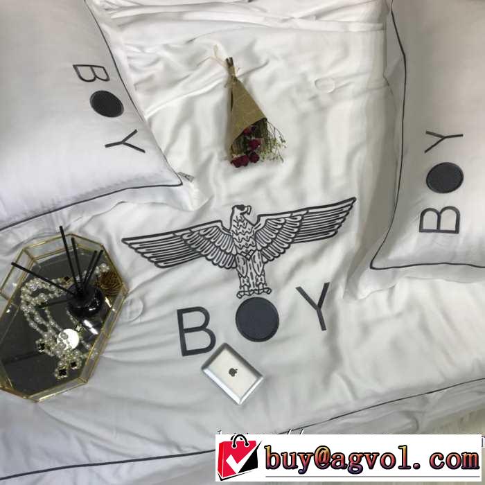 大人かわいい秋冬コーデを楽しみ 寝具4点セット 2019トレンドカラー秋冬セール ボーイロンドン BOY LONDON