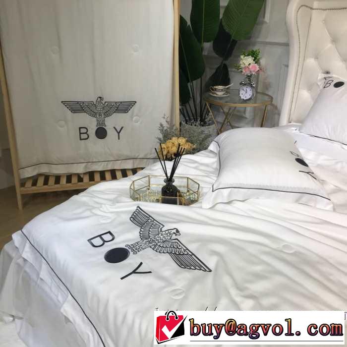 大人かわいい秋冬コーデを楽しみ 寝具4点セット 2019トレンドカラー秋冬セール ボーイロンドン BOY LONDON