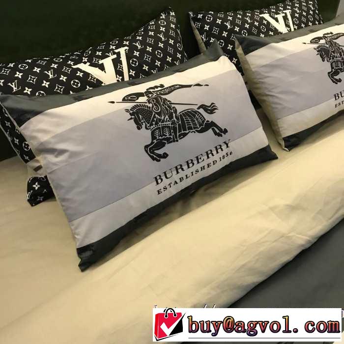 おススメの秋冬アイテムをCHECKバーバリー BURBERRY  気になる2019年秋のファッション 寝具4点セット