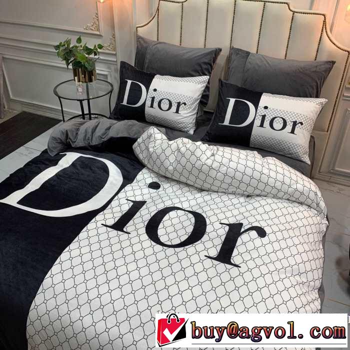 今年の秋冬のトレンドも意識 2019秋冬最重要アイテム ディオール DIOR  寝具4点セット