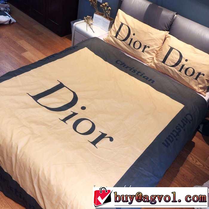 2019秋のファッショントレンドはこれ ディオール DIOR  寝具4点セット 秋のデイリーウエアとして活躍