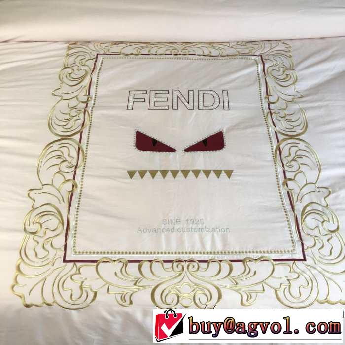 大人かわいい秋冬コーデを楽しみ フェンディ FENDI 寝具4点セット 2019-2020秋冬のファッション