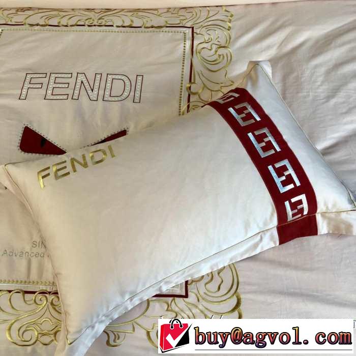 大人かわいい秋冬コーデを楽しみ フェンディ FENDI 寝具4点セット 2019-2020秋冬のファッション