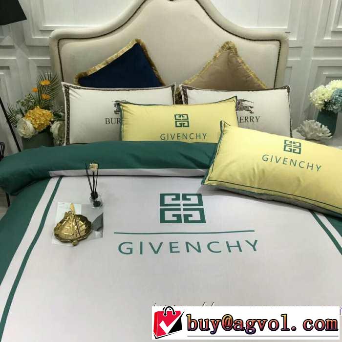 おしゃれ度アップ秋冬コレクション 寝具4点セット ジバンシー 秋服コーデ2019年版 GIVENCHY