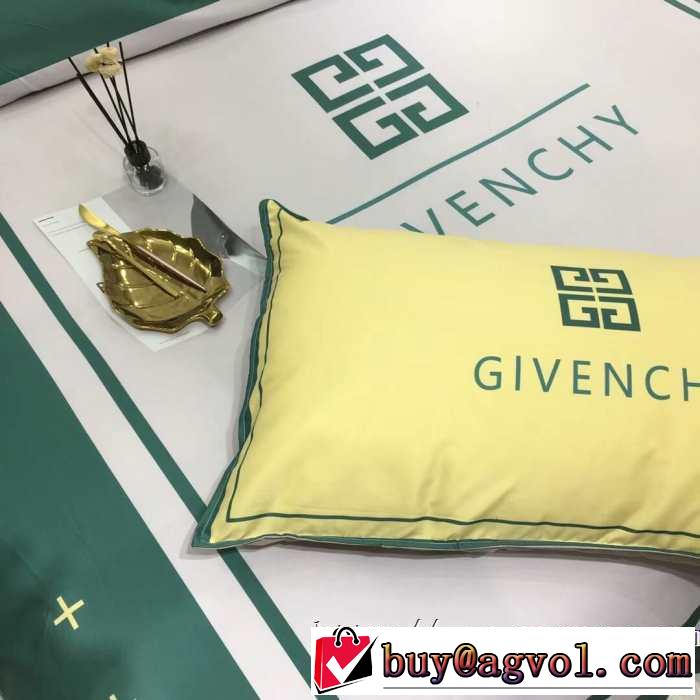 おしゃれ度アップ秋冬コレクション 寝具4点セット ジバンシー 秋服コーデ2019年版 GIVENCHY
